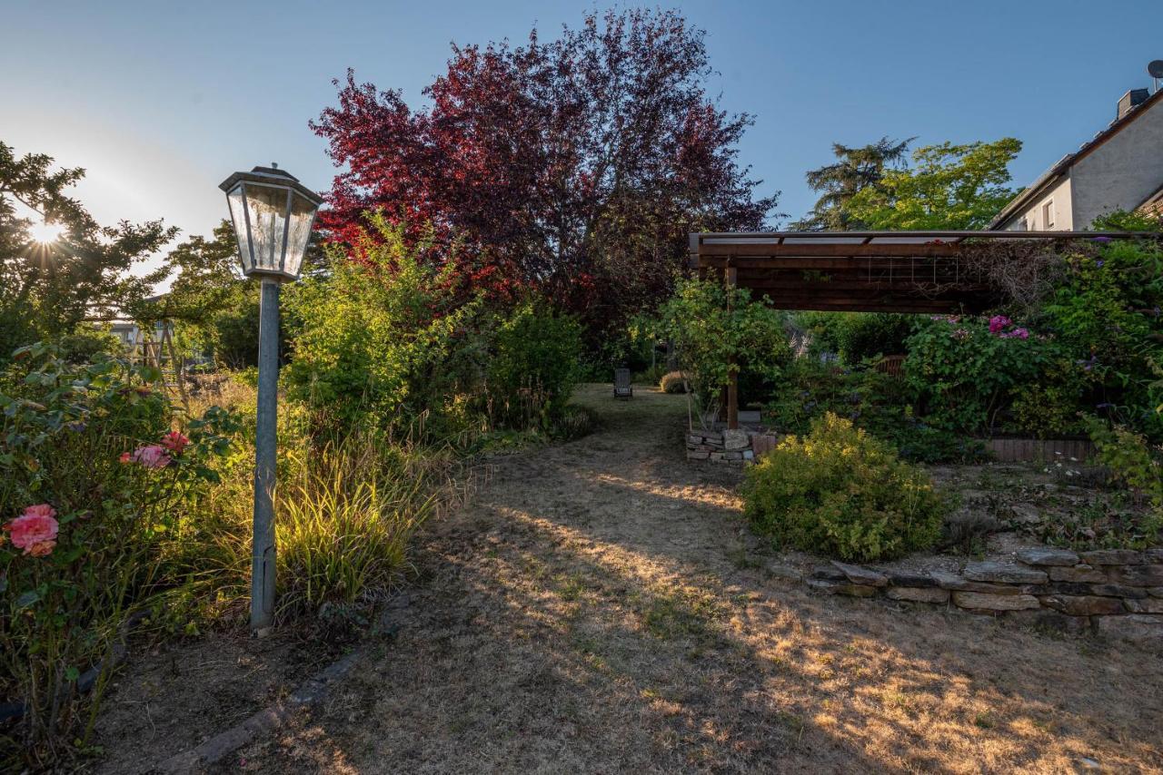 Ferienhaus bis 10 Personen und 2,5 Schlafzimmern Geisenheim Exterior foto