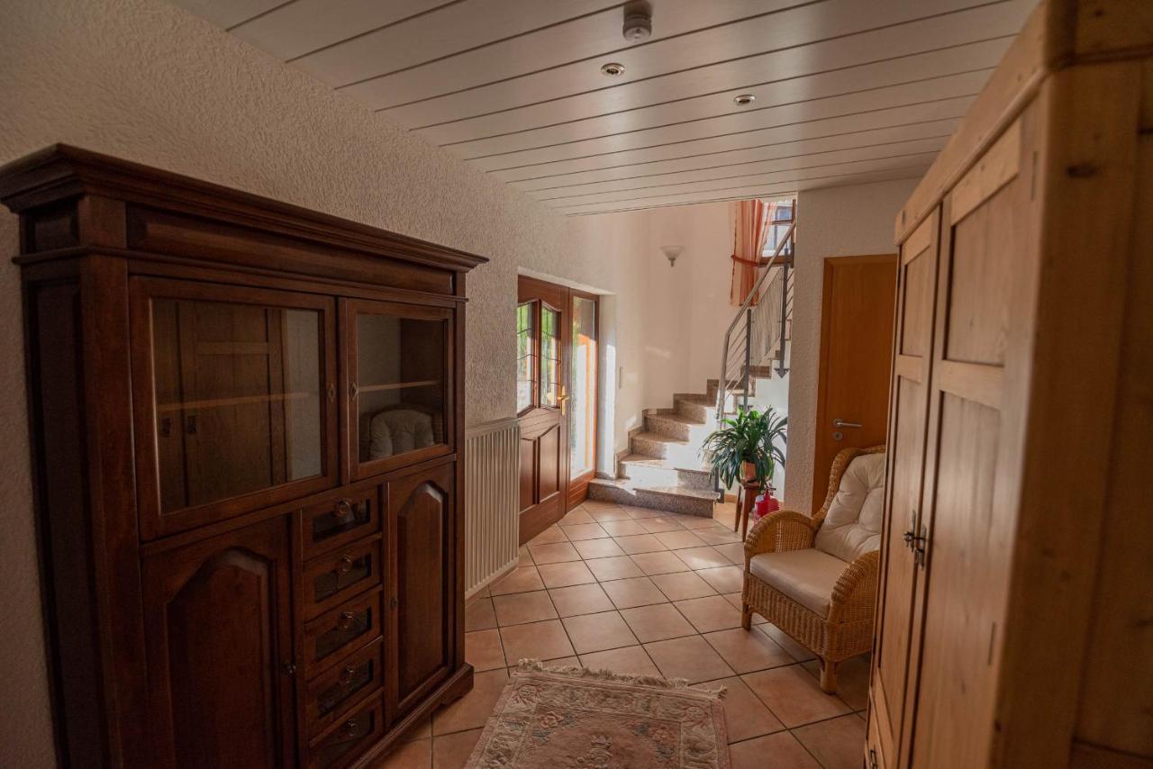 Ferienhaus bis 10 Personen und 2,5 Schlafzimmern Geisenheim Exterior foto